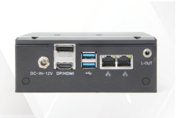 東田嵌入式工控機端口.png 東田嵌入式工控機端口.png